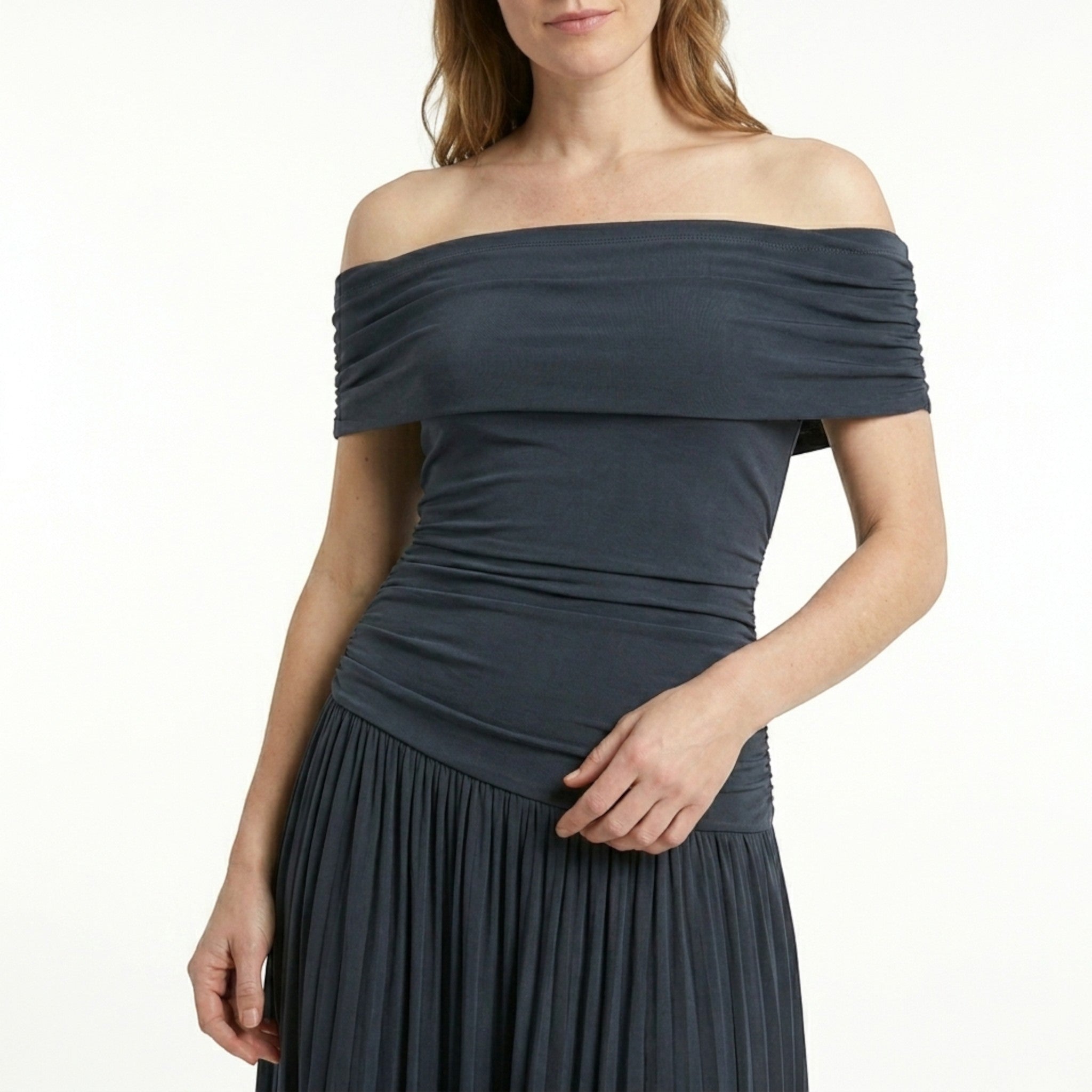 Robe longue plissée élégante pour femme | Robe formelle intemporelle à épaules dénudées