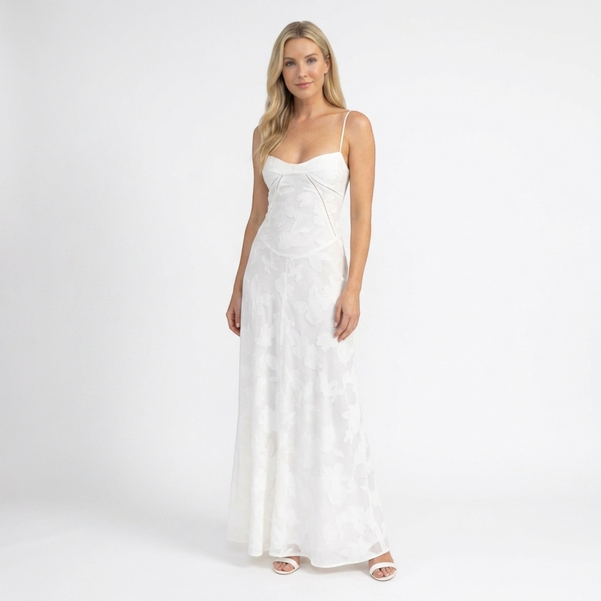 Robe Maxi Élégante Blanche à Bretelles pour Femme | Robe de Soirée Sophistiquée
