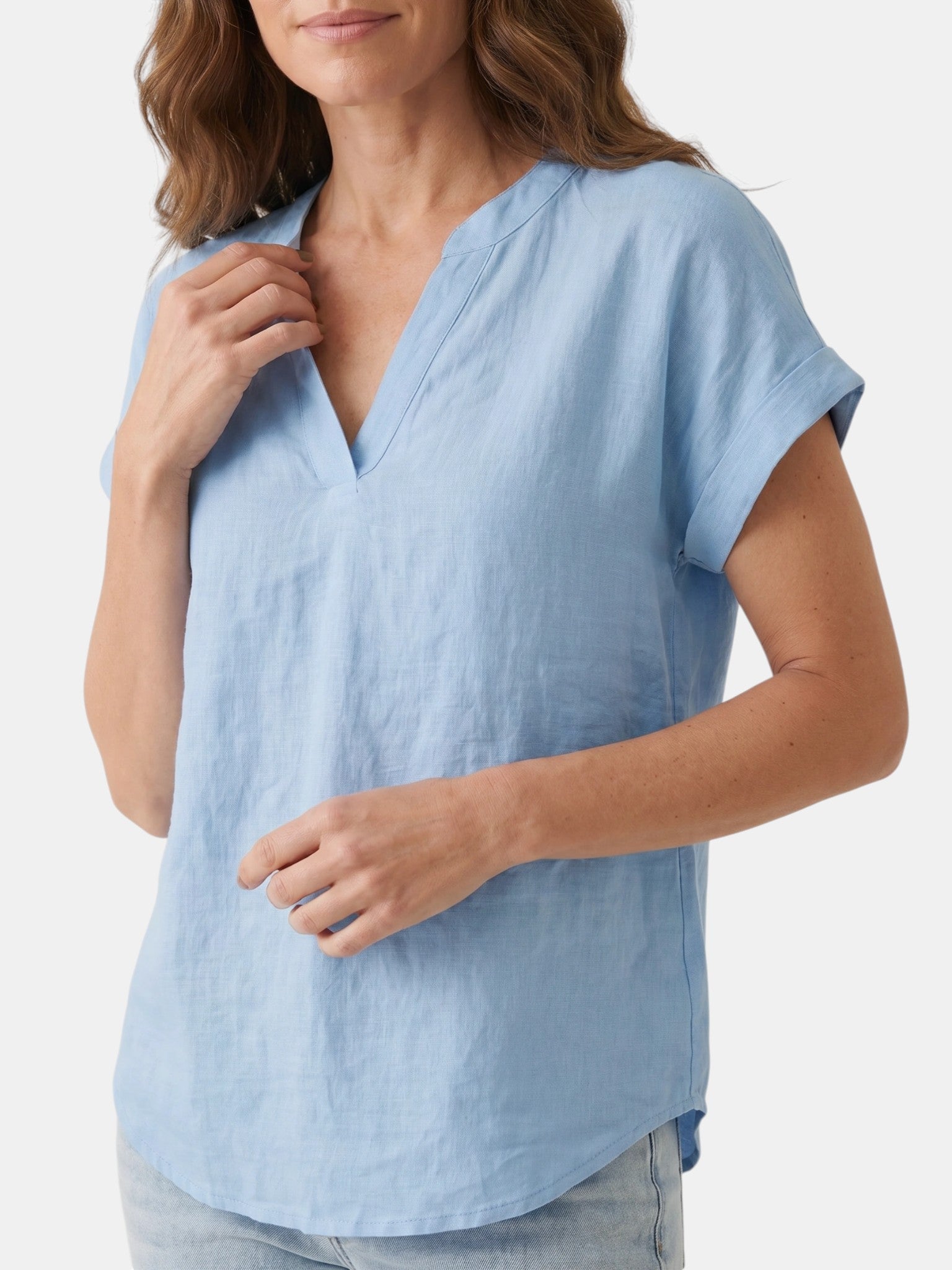 Blusa bianca da donna in tessuto morbido | Top estivo a scollo a V e vestibilità comoda