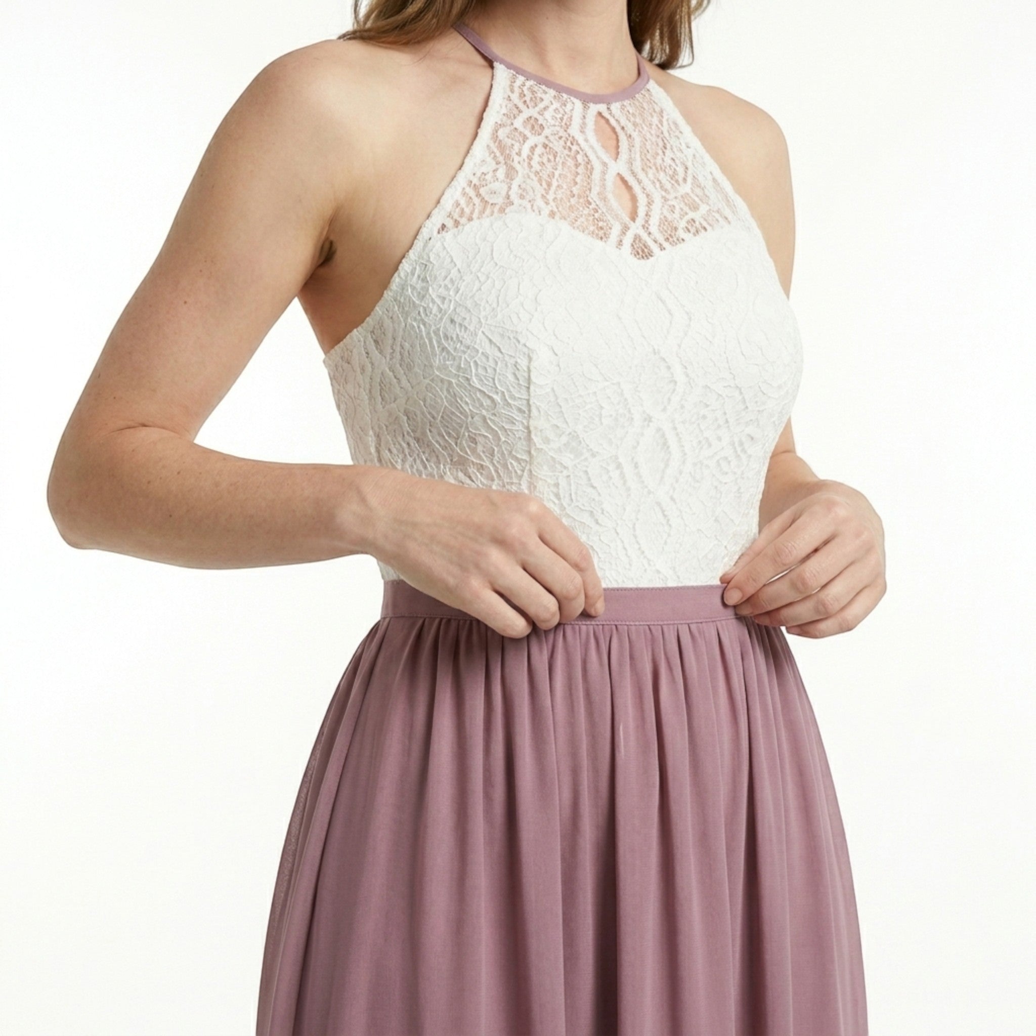 Robe longue douce à couches pour femme | Col halter élégant pour occasions estivales