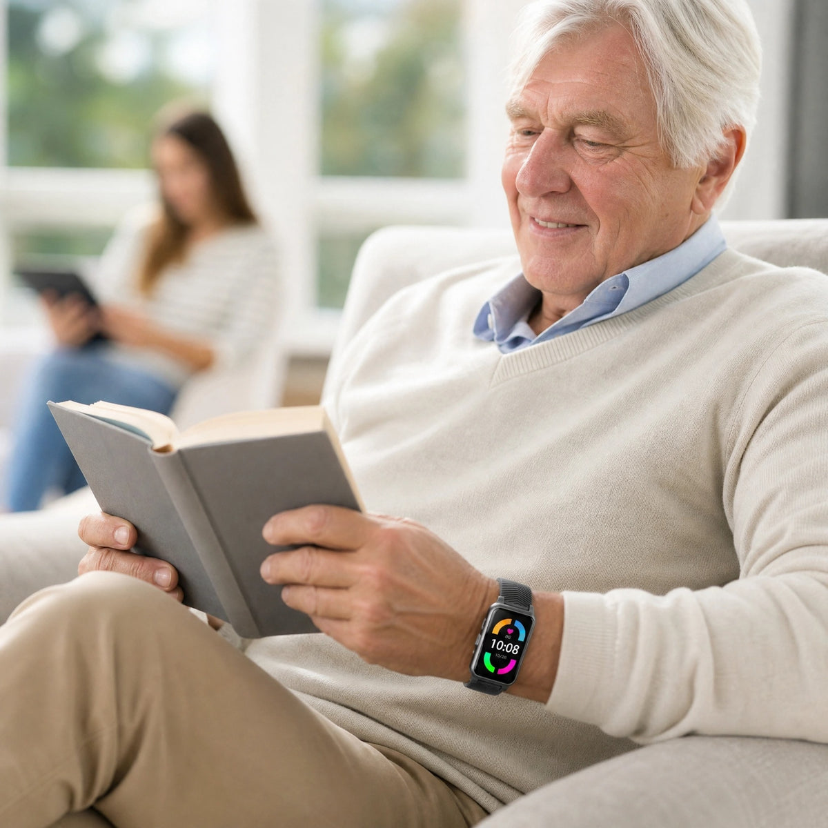 4G GPS Senior Safety Watch with Fall Detection SOS and IP67 Rating
