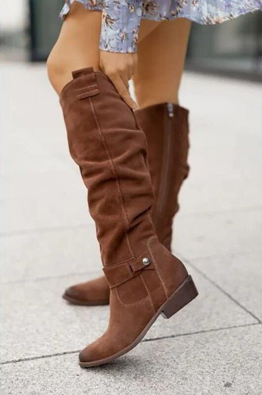 Womens Black Knee-High Slouch Boots | Stylish Casual Long Footwear 3