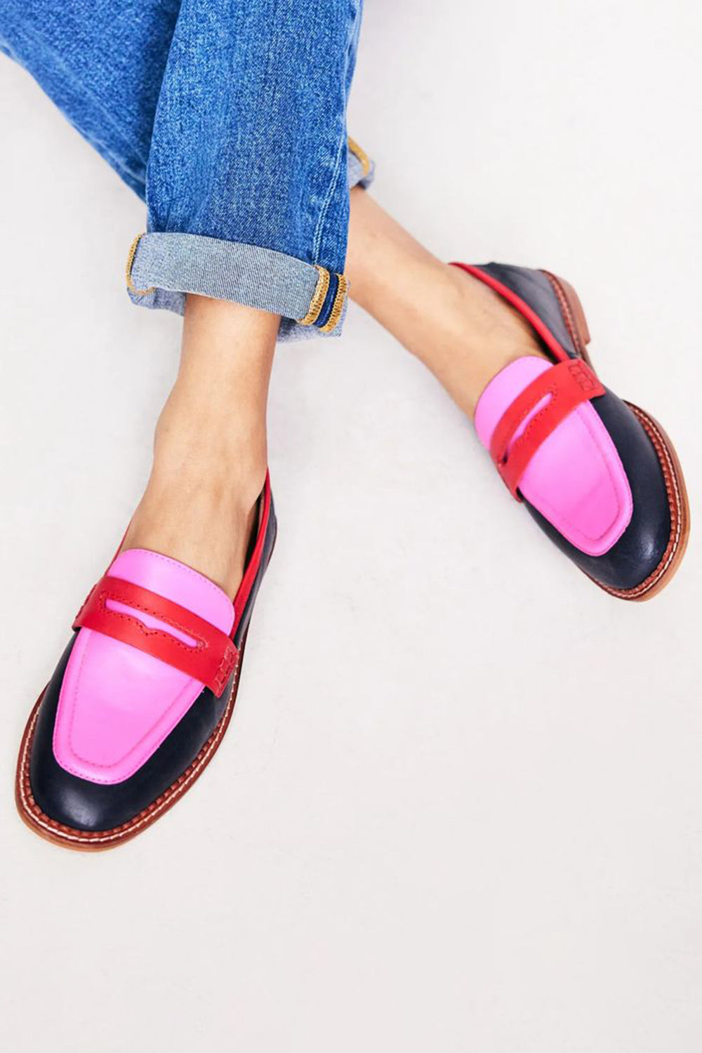 Womens Elegant Leather Loafers | Stylish Black Slip-On Shoes with Color Accent 1