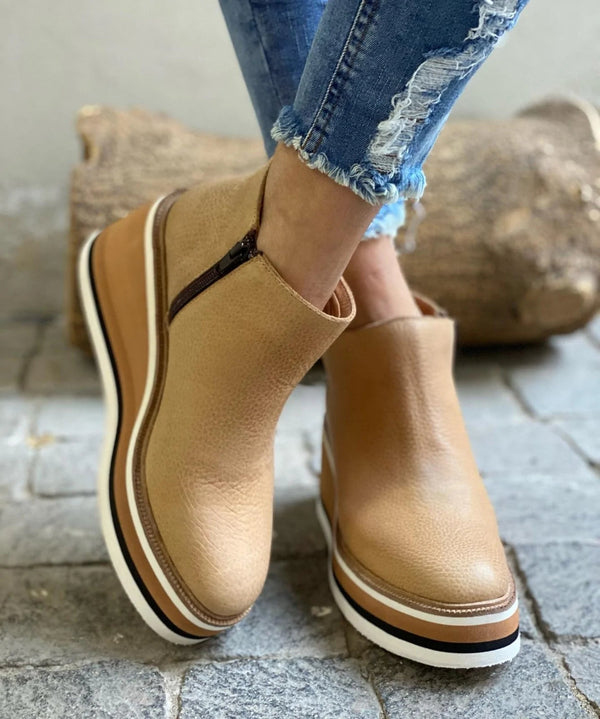 Womens Waterproof Leather Boots | Elegant Stylish Zippered Design for Autumn Winter 4