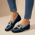 Elianthe | Mocassins à enfiler pour femmes avec détail bijou et bout carré