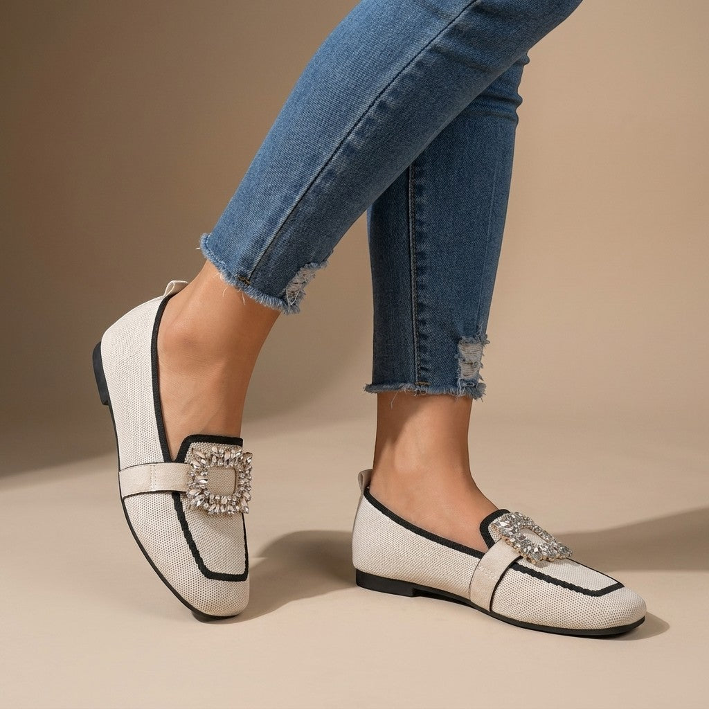Elianthe | Mocassini slip-on da donna con dettaglio gioiello e punta quadrata