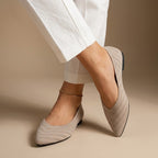 Elianthe | Mocassins en maille à enfiler pour femmes avec détail chaîne
