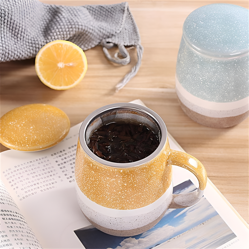 Tasse à thé avec infuseur en céramique – Douceur hygge