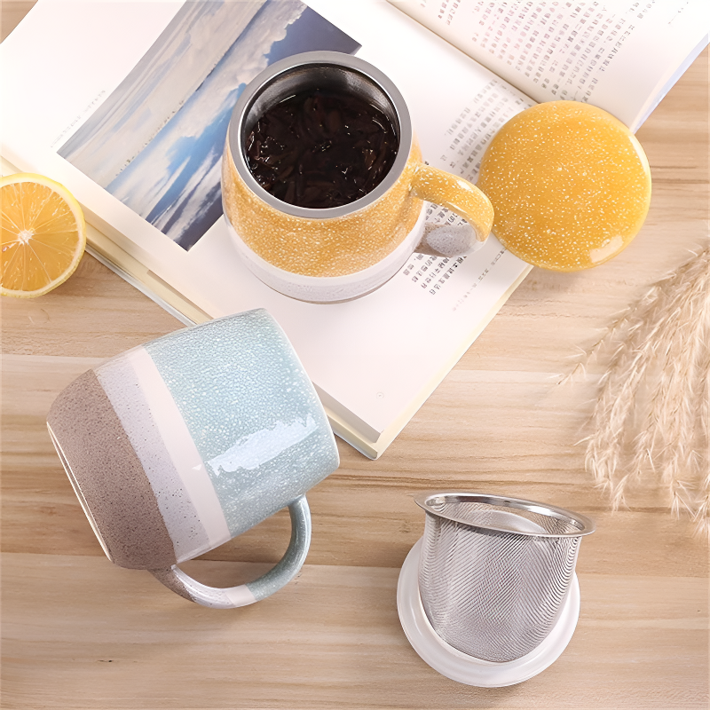 Tasse à thé avec infuseur en céramique – Douceur hygge