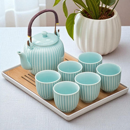 Théière contemporaine en céramique – Élégance sculpturale