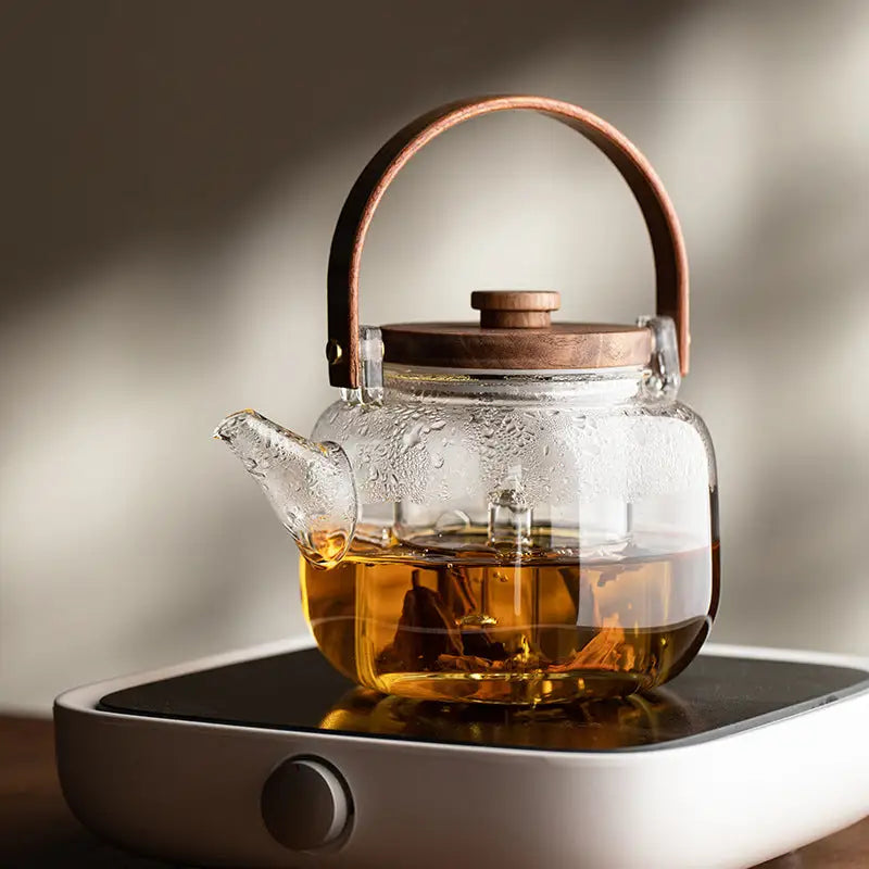 Théière borosilicate & bois naturel – L’équilibre parfait