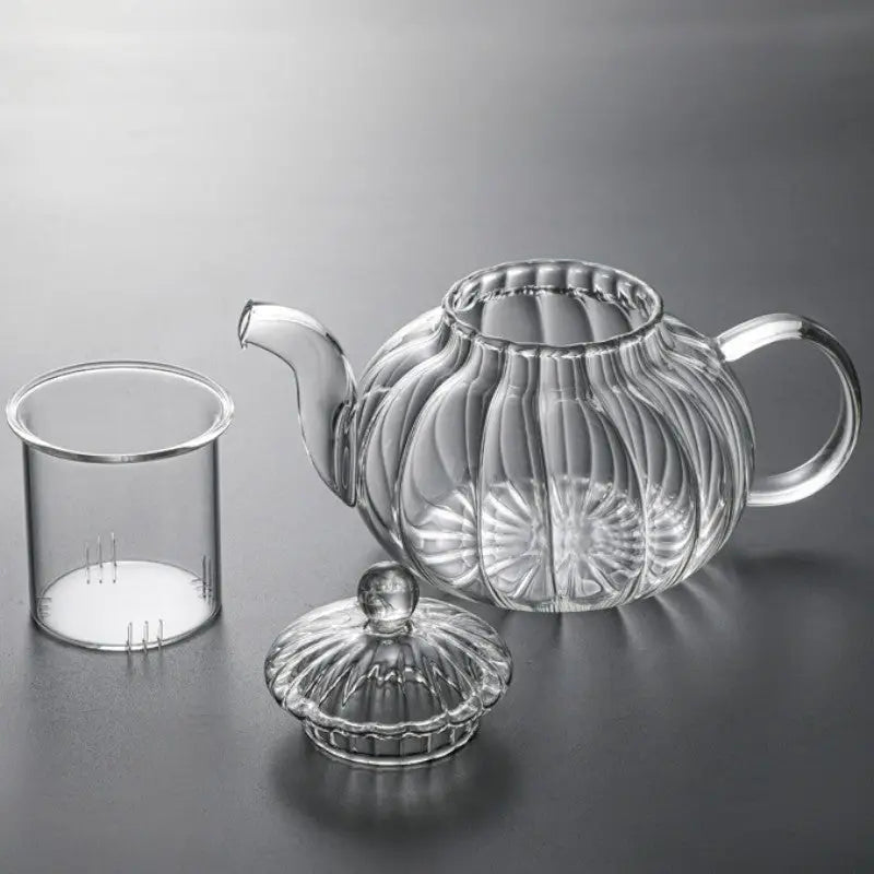 Théière en verre soufflé – L’art vivant du thé