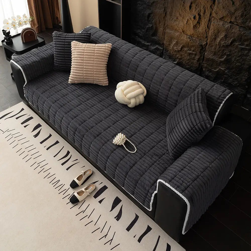 Housse de canapé en flanelle imperméable avec dos antidérapant et design lavable