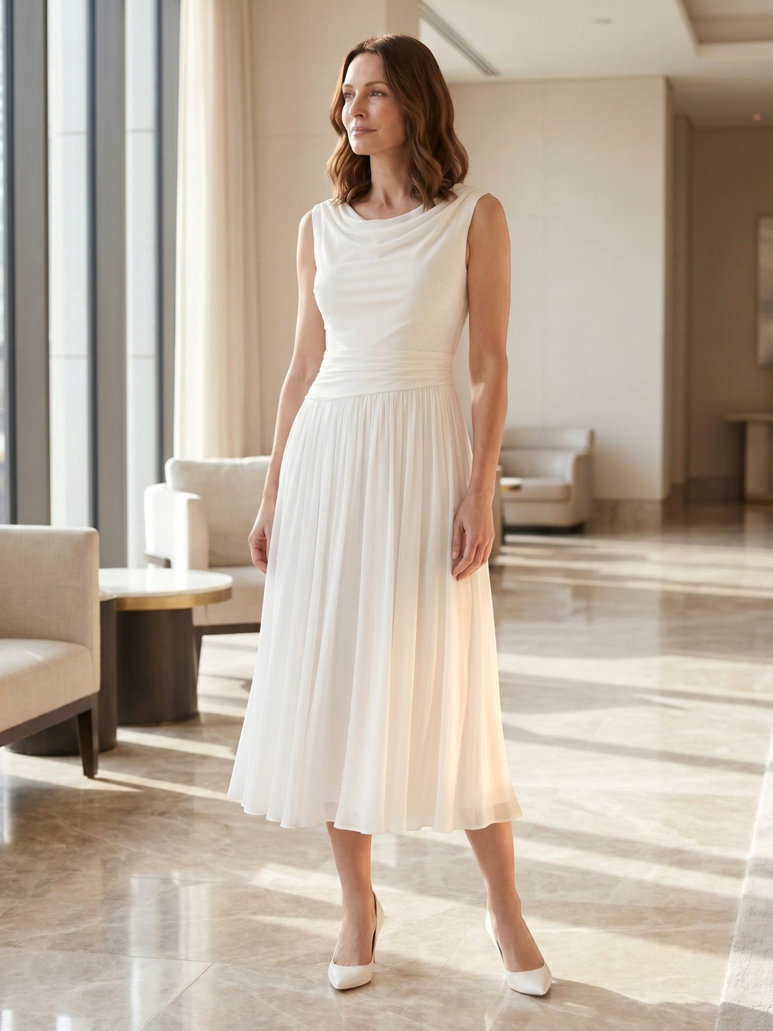 Abito midi da donna in tessuto drappeggiato | Corpino aderente e gonna plissettata
