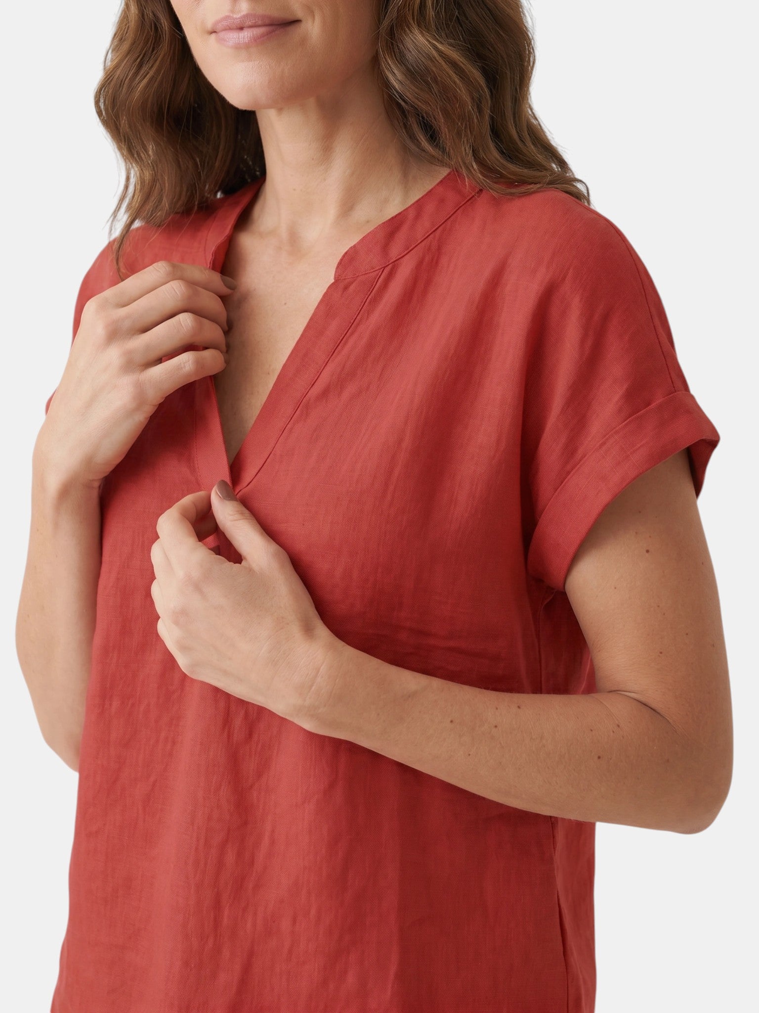 Blusa bianca da donna in tessuto morbido | Top estivo a scollo a V e vestibilità comoda
