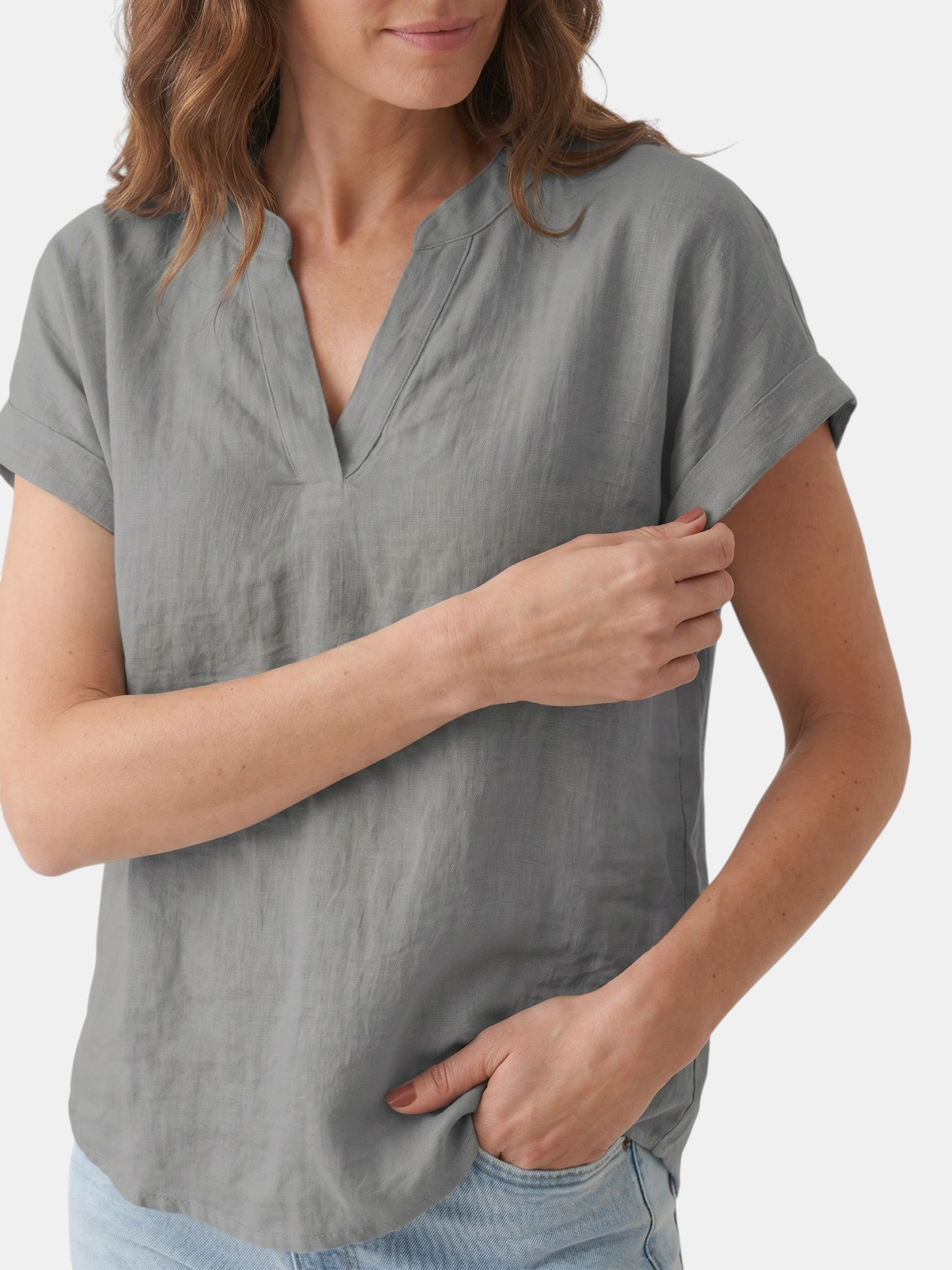 Blusa bianca da donna in tessuto morbido | Top estivo a scollo a V e vestibilità comoda