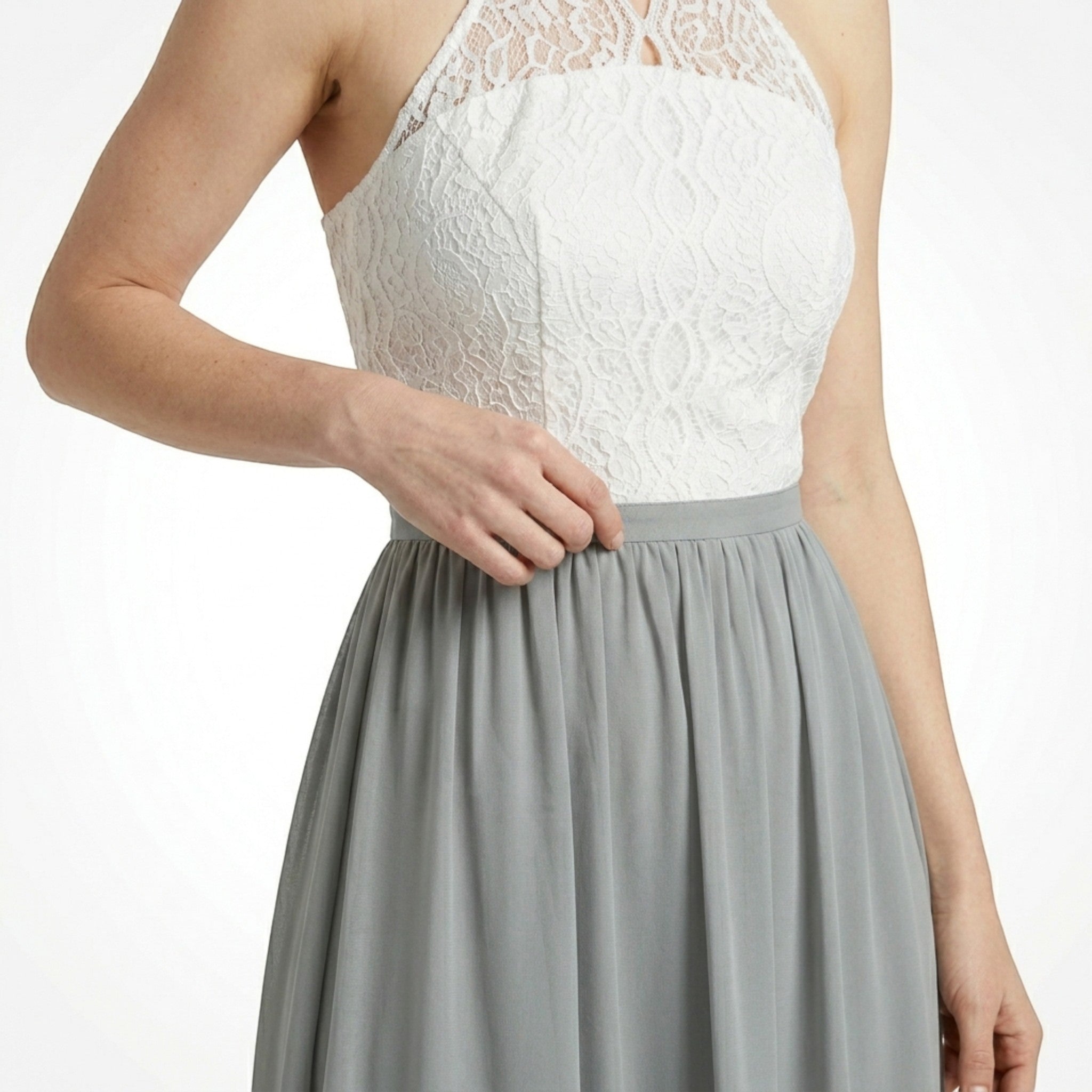 Robe longue douce à couches pour femme | Col halter élégant pour occasions estivales