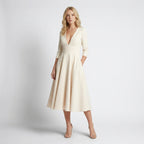 Robe midi blanche évasée pour femmes | Tenue de cocktail élégante pour mariages